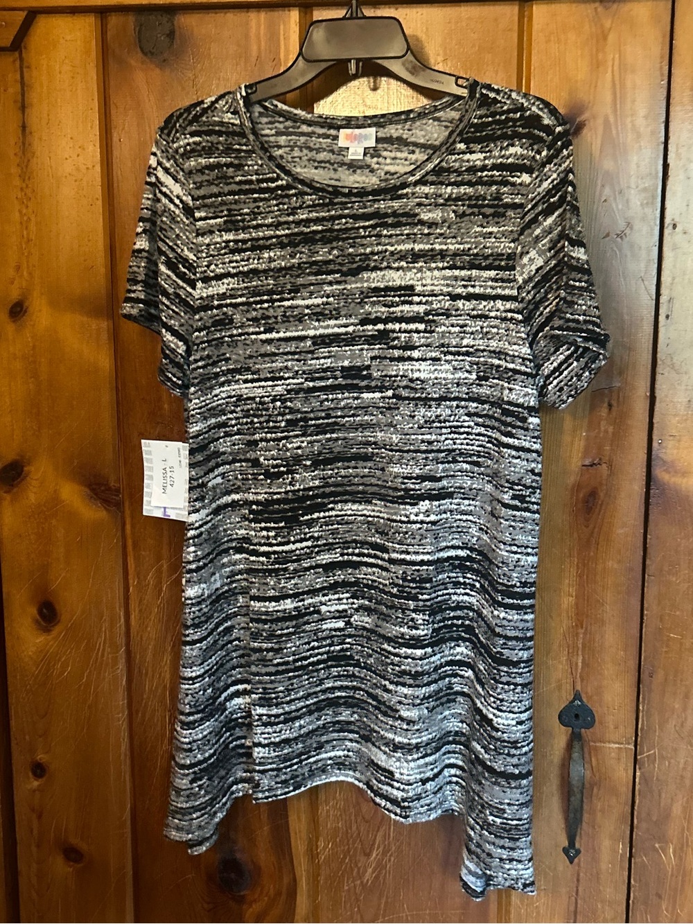 LuLaRoe Women’s Short-Sleeve Crewneck Top in Black and Gray - Melissa Large